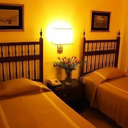 Vice-rei Szálloda 2*