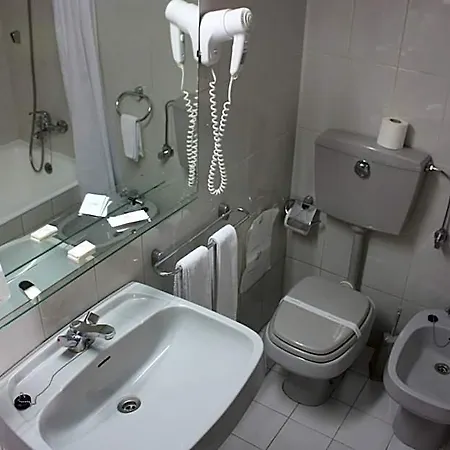 Vice-rei Hotel 2*