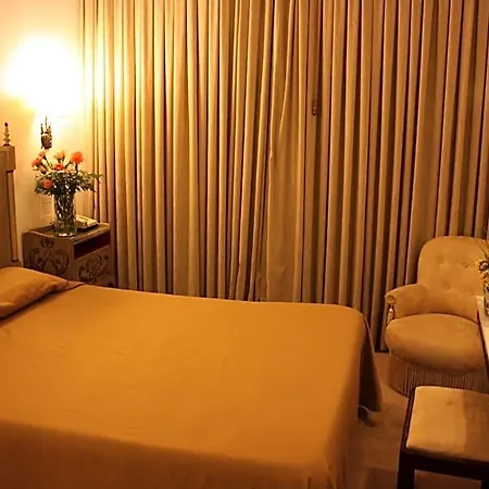 Vice-rei Hotel 2*