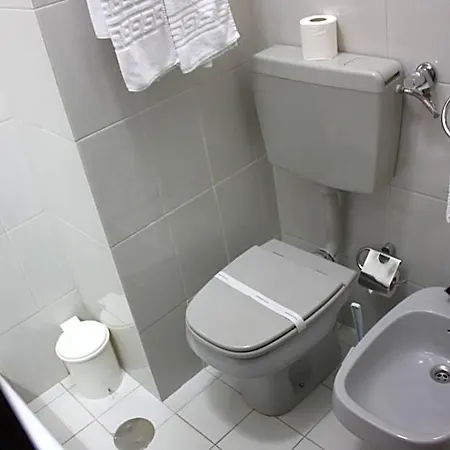 Vice-rei Hotel 2*