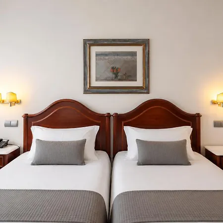 Vice-rei Hotel 2*