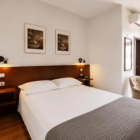 Hotel Vice-rei 2*